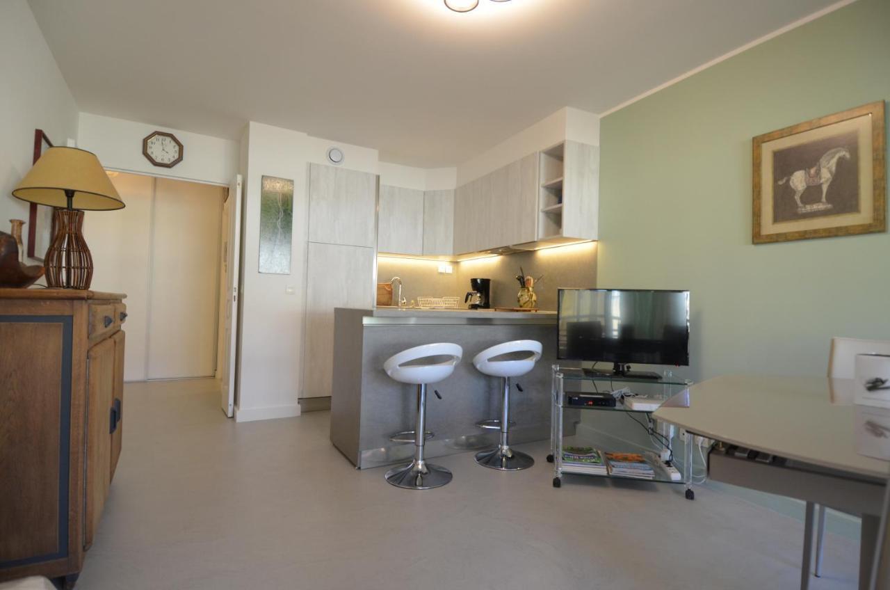 Appartement 3 Personnes Avec Coin Nuit Avec Terrasse Et Parking Quartier Du Port De Nice Ngoại thất bức ảnh