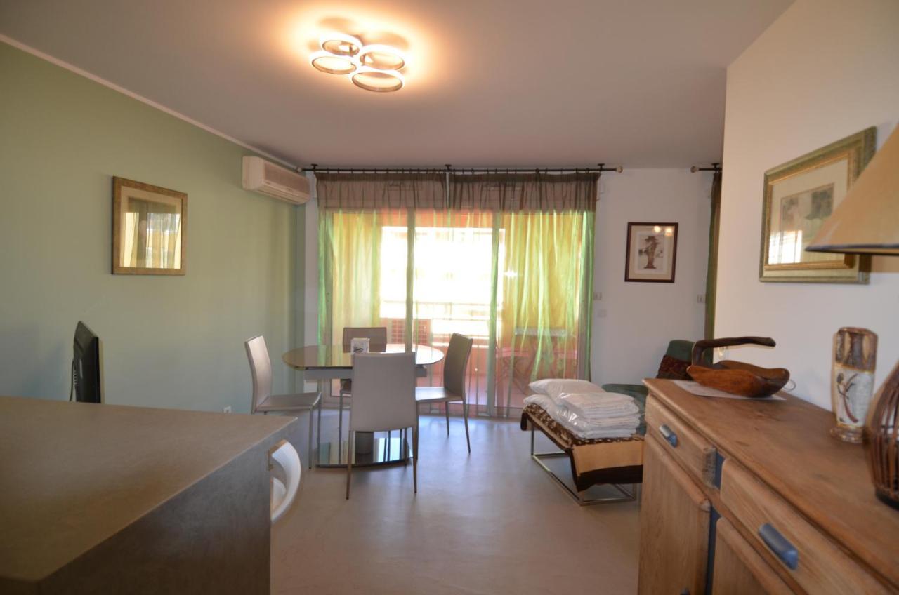 Appartement 3 Personnes Avec Coin Nuit Avec Terrasse Et Parking Quartier Du Port De Nice Ngoại thất bức ảnh